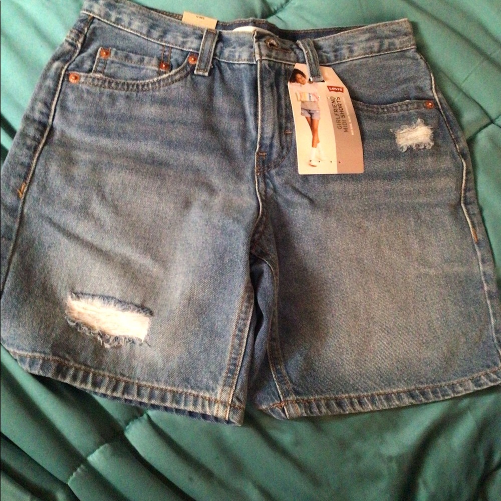 Levi’s Girlfriend MIDI Shorts Sz 12 Reg NWT